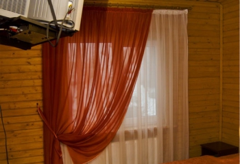 Готель 12 місяців. Драгобрат